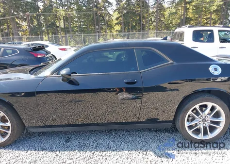 2023 Dodge Challenger Sxt Awd z USA, uszkodzony, nr VIN 2C3CDZGG8PH522099